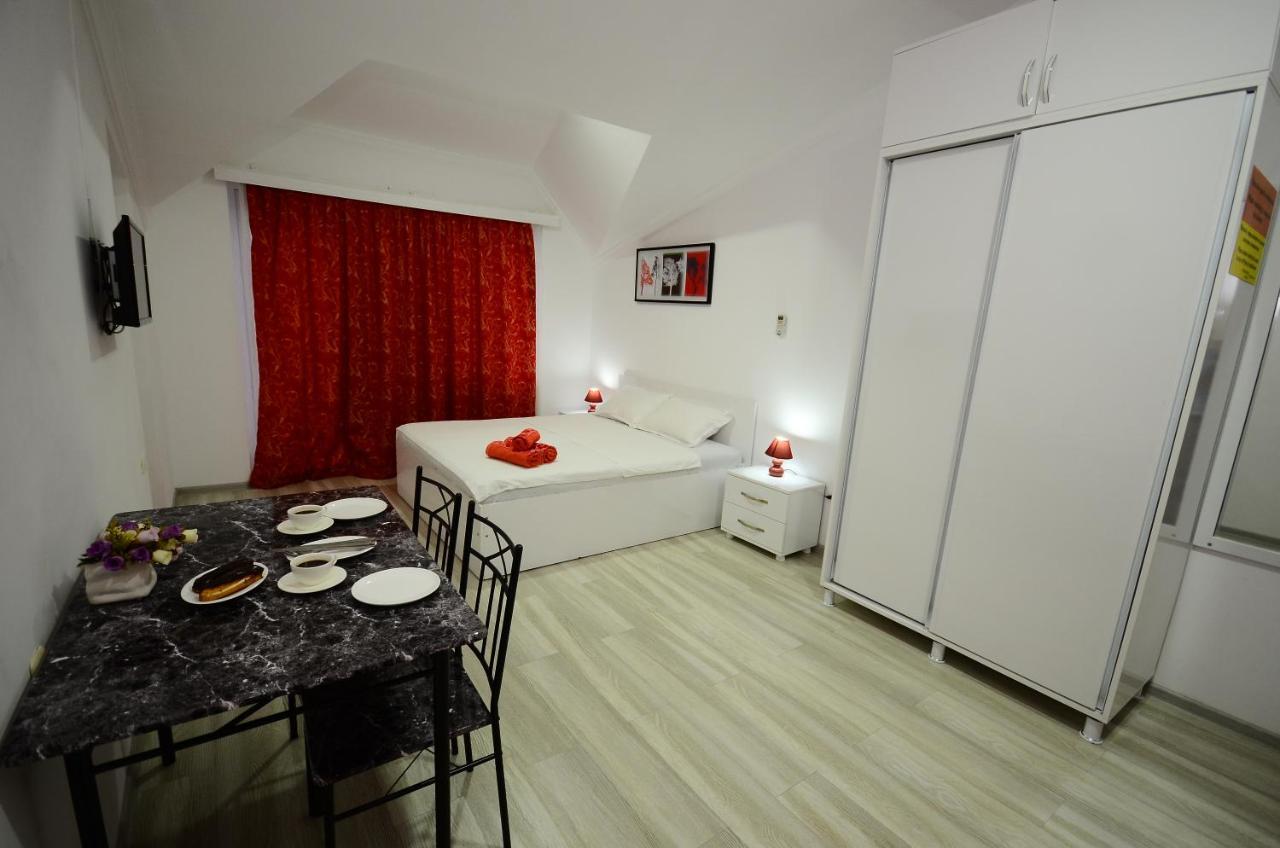 Aparthotel My Home Batumi Exterior foto